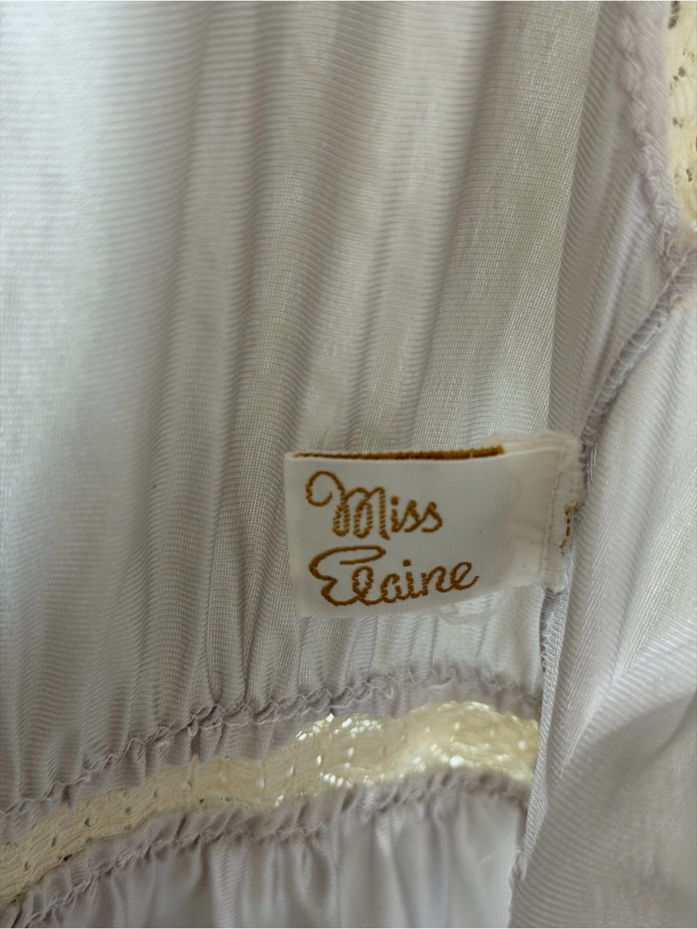 Miss Elaine Lavender Long Vintage Lace-Trim Peignoir Set - Picture 10 of 10
